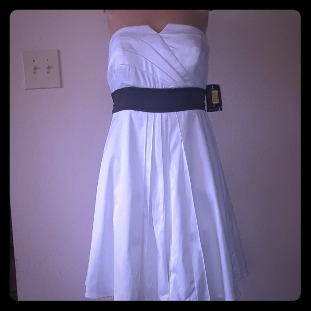 Teezeme Strapless Party/Prom/Wedding Dress